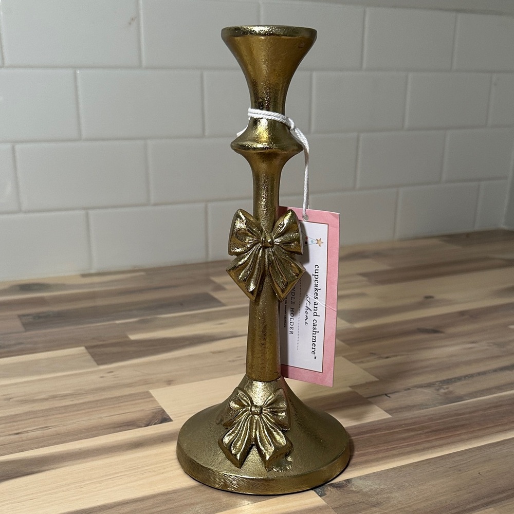 NWT Elegant Gold Candle Holder with Coquette Bow Accents